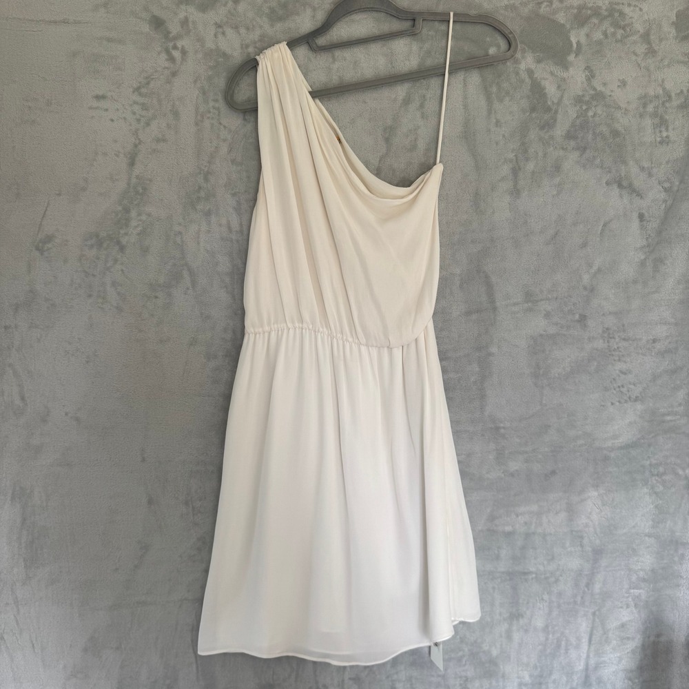 Alice + Olivia Cream Silk One Shoulder Mini Dress Ivory Asymmetric C204688690 M